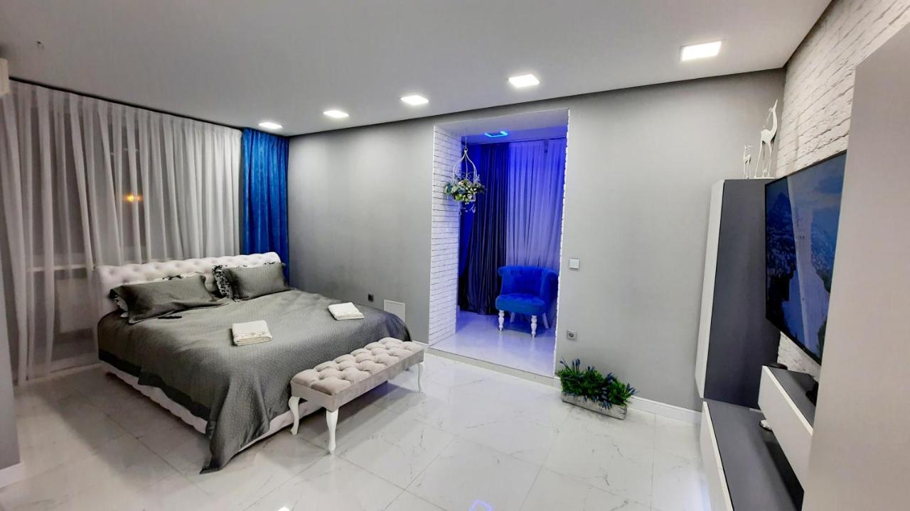 Puskin Close To Stefan Cel Mare Chisinau Luaran gambar